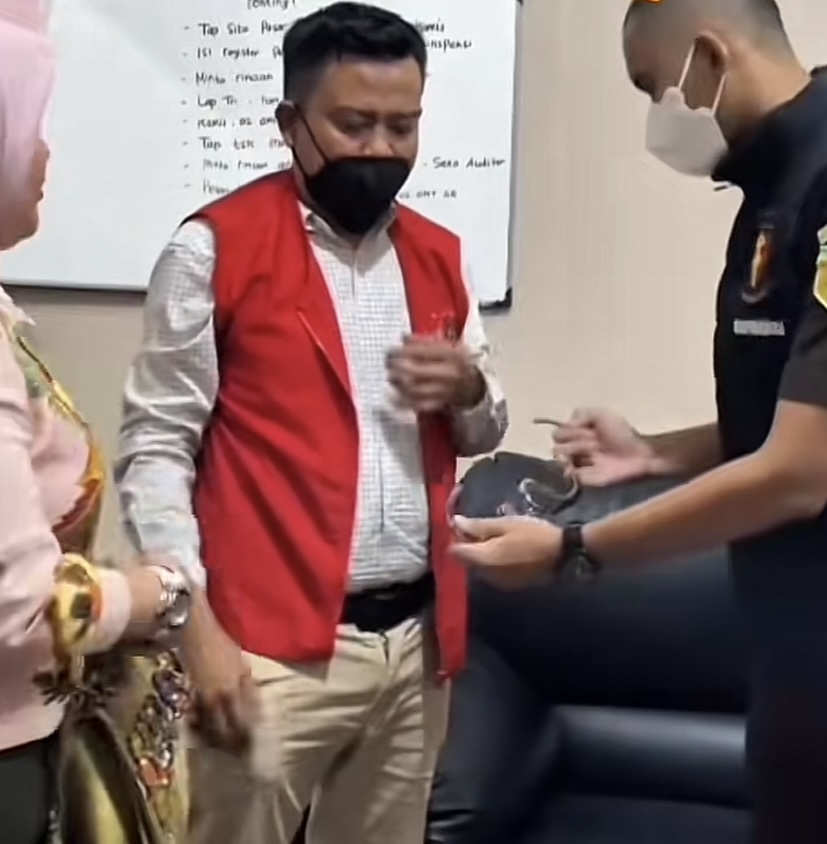 Kejari Bengkulu Tahan Oknum Dewan Kota dalam Kasus Jual Beli Kios Pasar Panorama